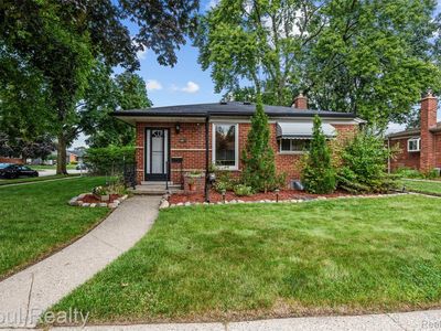 10011 Hambleton St, Livonia, MI, 48150