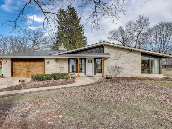 8609 Hazel LANE, Waterford, WI 53185