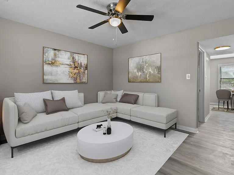 Elizabeth Street Townhomes — Photo 13