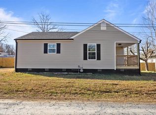 406 Millikan Dr, Asheboro, NC 27203