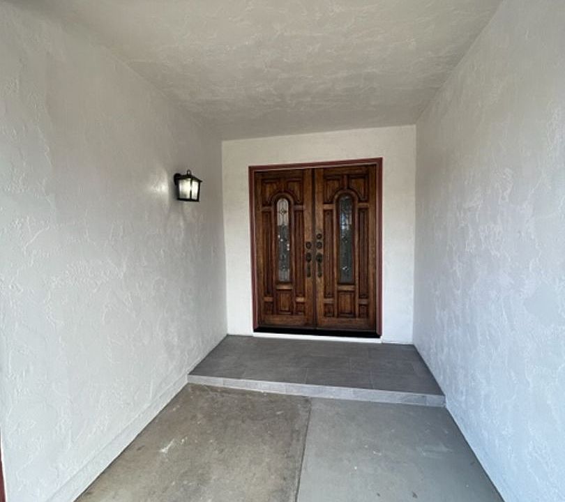 1st image of 2231 Lee Ave