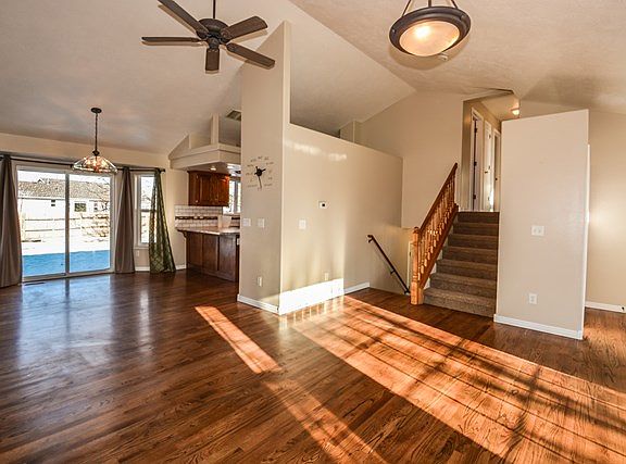 5th image of 2921 E Stonewood Cir