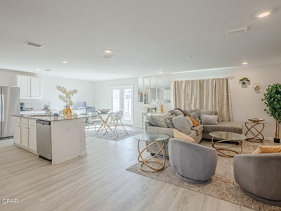 3rd image of 6606 Atkins Rd