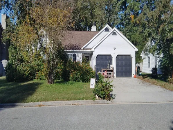 743 Gunby Rd, Newport News, VA 23601