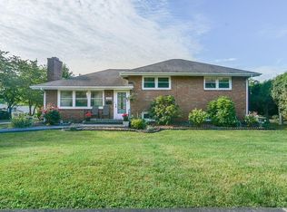 1029 Ransome Ln, Kingsport, TN 37660