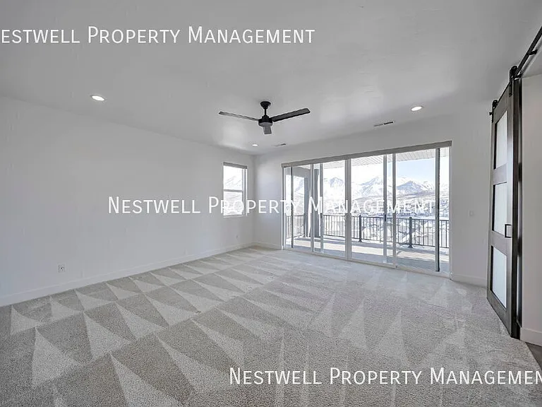 2346 E Snowy Peak Dr — Photo 23