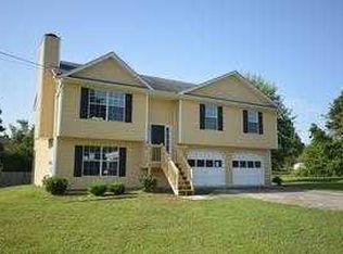 15 Pleasure Dr, Carrollton, GA 30116