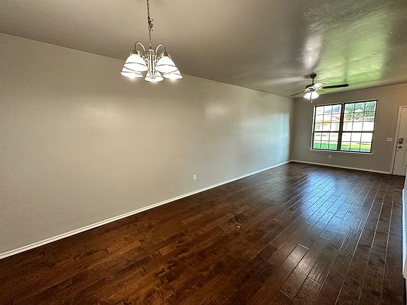 2nd image of 508 SW 120th Ter