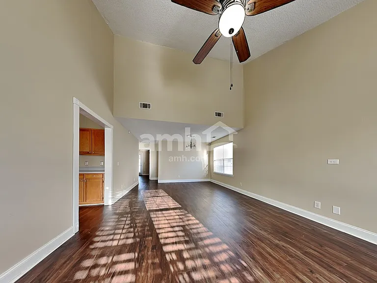 12 Sugar Cane Dr — Photo 5