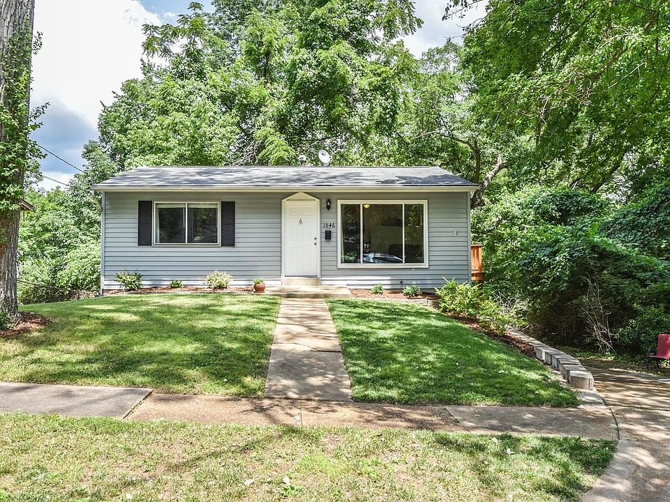 1st image of 1046 Diversey Dr
