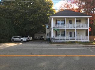 1812 Mendon Rd, Woonsocket, RI 02895