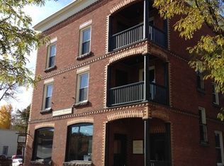 42 Central St APT 201, Newport, VT 05855