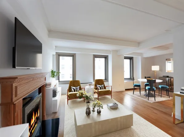 101 West 55th Street image 1 of 15