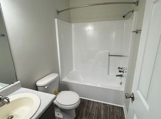 1806 Runnymead Ave SW #302B, Decatur, AL 35601