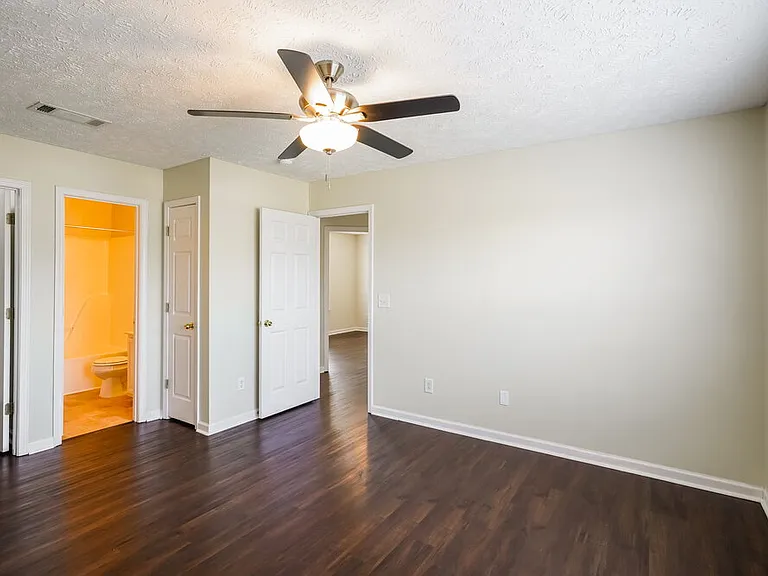 305 Indian Park Dr — Photo 12