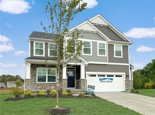 1320 Ellington Ct, Carlisle, OH 45005