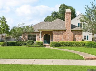 6911 S Fieldgate Ct, Baton Rouge, LA 70808