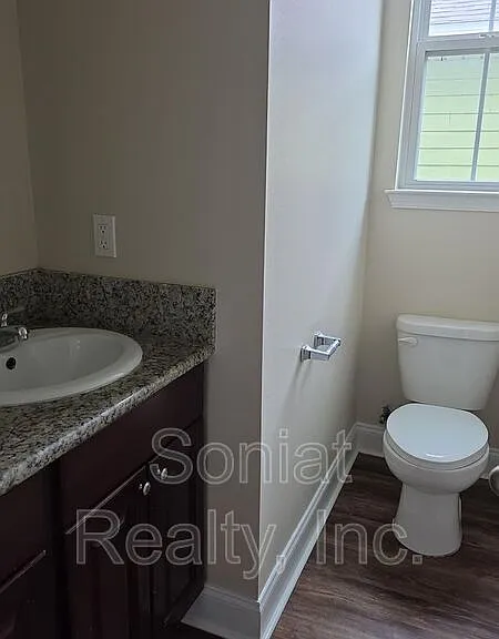 1905 Montegut St — Photo 7