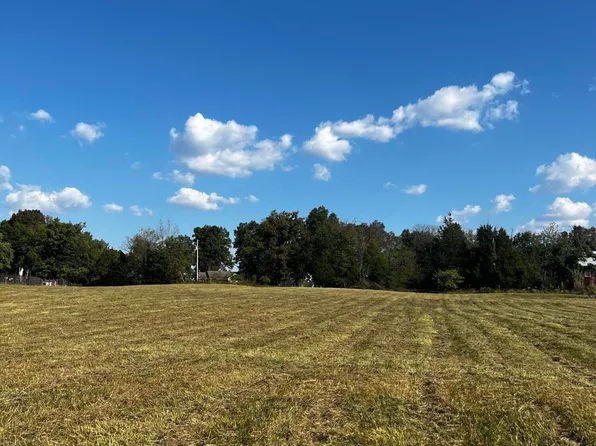 4643-2&3 Zoneton Rd, Shepherdsville, KY 40165