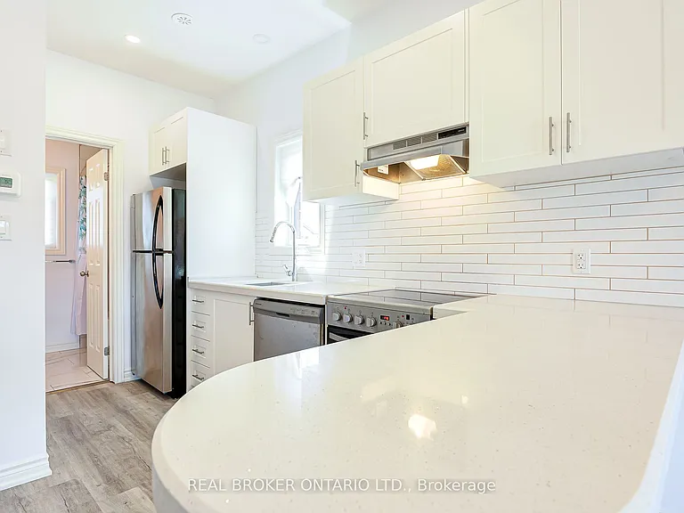 164 Heiman St #9B — Photo 8