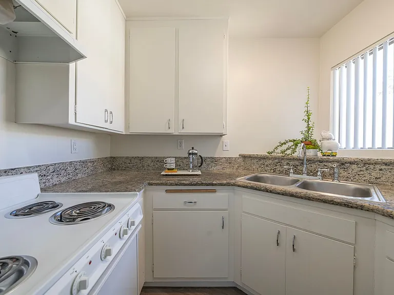 10725 Acama St — Photo 68