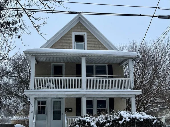 1542 Pierce Ave, Niagara Falls, NY 14301