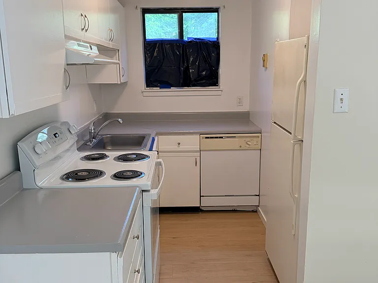 256 Bristol Way #PVT — Photo 12