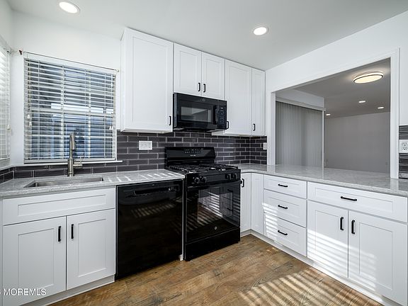 3rd image of 35 Hastings Road