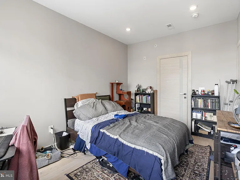 2110 W Master St #C — Photo 14