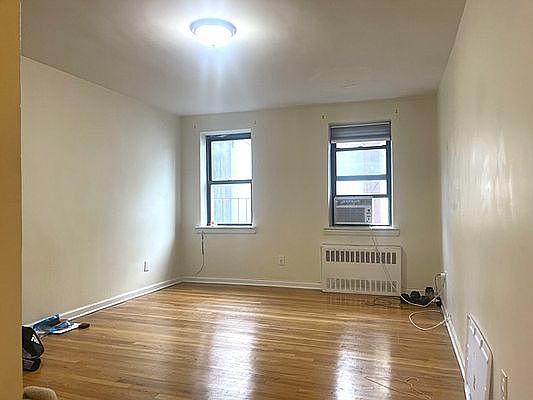 5th image of 1494 2nd Ave APT 5C
