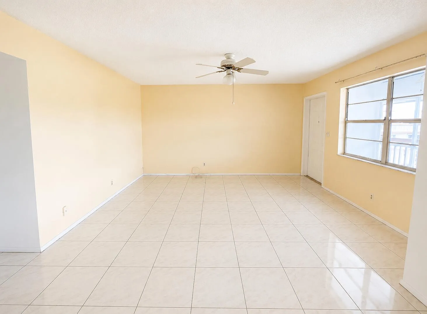 2 bed, 2.0 bath, 968 sqft, $1,850 — Photo 3
