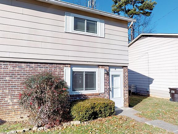 2nd image of 2708 Bridalwood Dr APT D