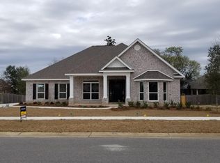 6053 Diamates Dr, Crestview, FL 32539