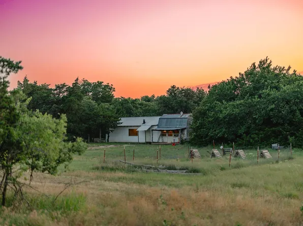 55253 S County Road 240, Chester, OK 73838