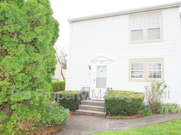 97 Park Ave Unit 10, Danbury, CT 06810