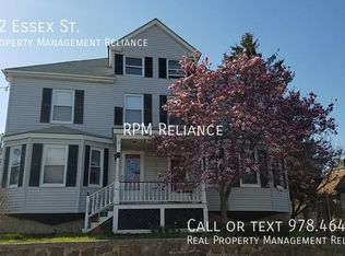 62 1/2 Essex St, Beverly, MA 01915