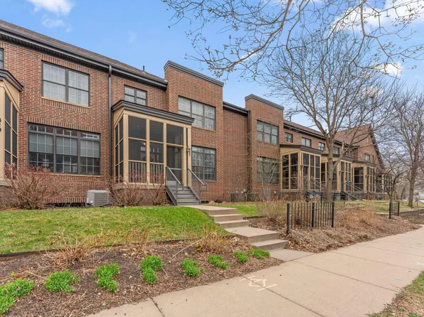 821 Thornton St SE, Minneapolis, MN 55414