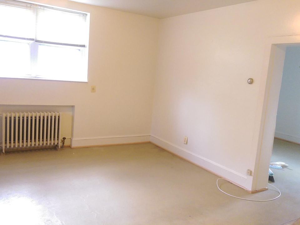 2nd image of 7057 Carroll Ave APT 2