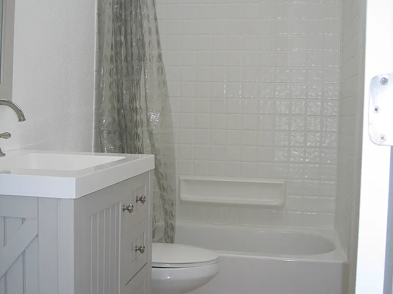 408 Lemon St — Photo 9