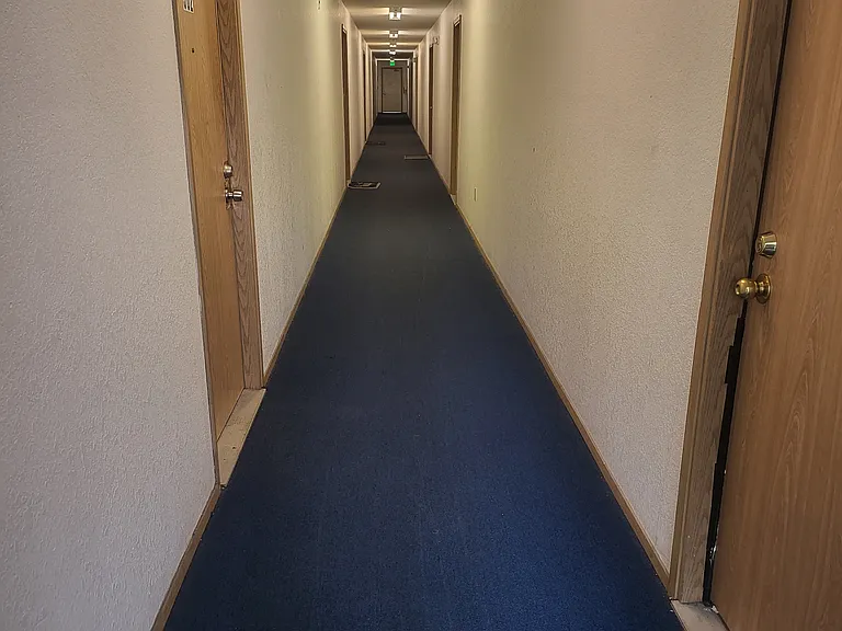 Panther Creek Apartments — Photo 7