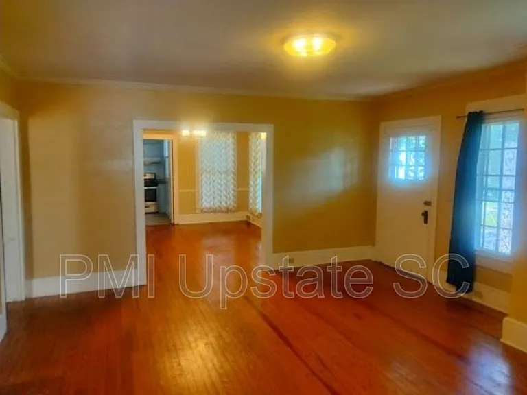 129 Academy St — Photo 8
