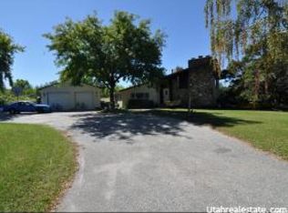 432 N Mountain Rd, Fruit Heights, UT 84037