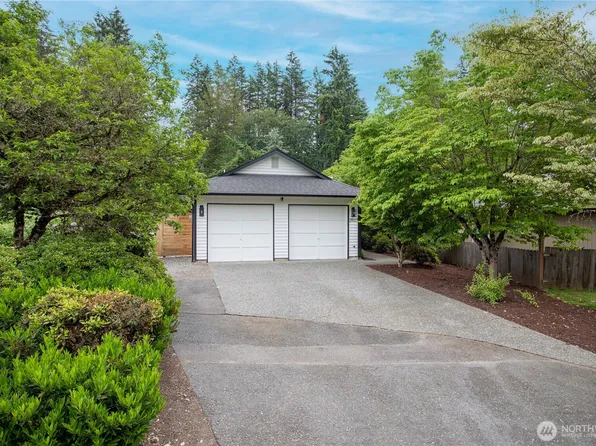 21927 SE 237th ST, Maple Valley, WA 98038