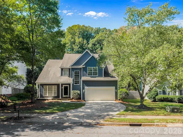 4138 Beauvista Dr, Charlotte, NC 28269