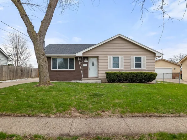 4117 64th St, Urbandale, IA 50322
