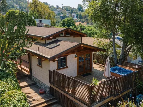 3950 De Longpre Ave, Los Angeles, CA 90027