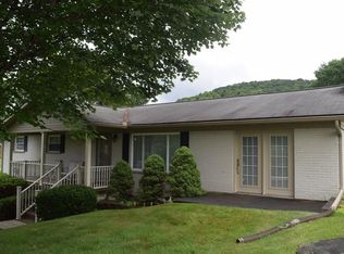 315 Old Farm Rd #C, Daniels, WV 25832