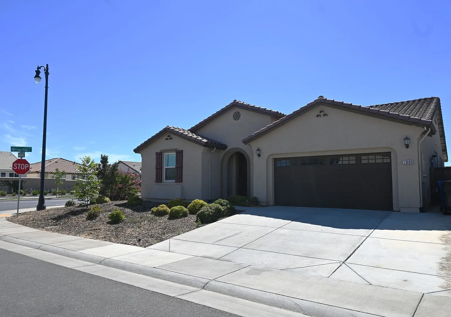 Resident Benefit Package Property — Photo 3