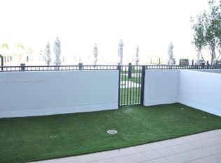 5300 NW 85th Ave APT 310, Miami, FL 33166