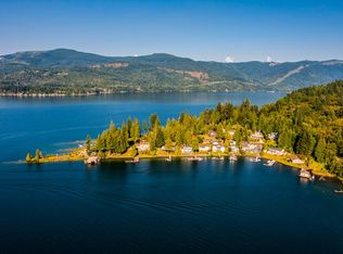 38 Strawberry Point Ct, Bellingham, WA 98229